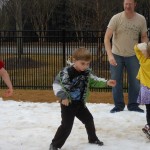 20130112-snowpicnicpool-02