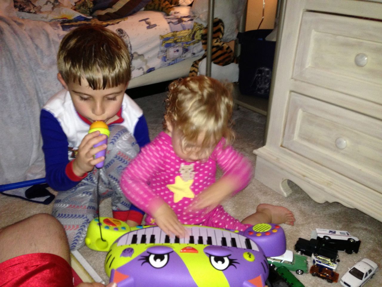 It’s a school night, kids!