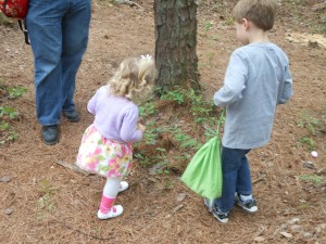 20140418-dinoegghunt3-08
