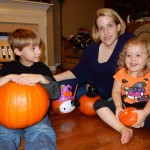 20141029-halloweenprep3-25
