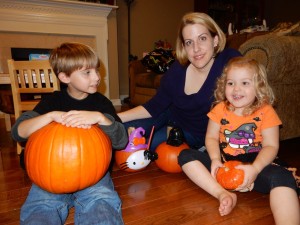 20141029-halloweenprep3-25