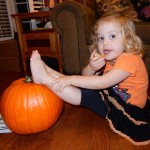 20141029-halloweenprep3-30