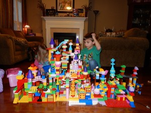 20150226-snowdayduplo2-21